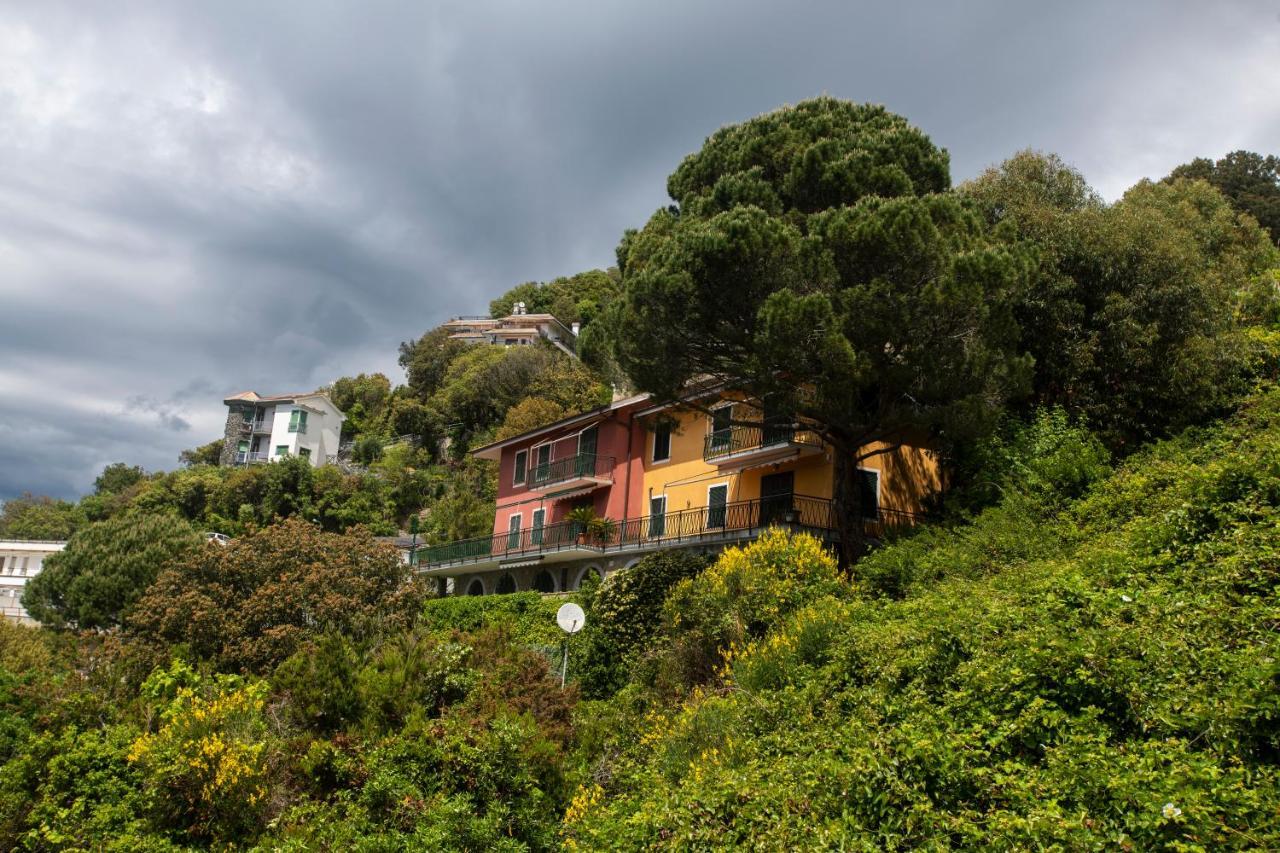 080 - La Villa Storica Il Vigneto 45B, Terrazza Sul Mare - Parcheggio Privato Gratis Moneglia Exteriör bild